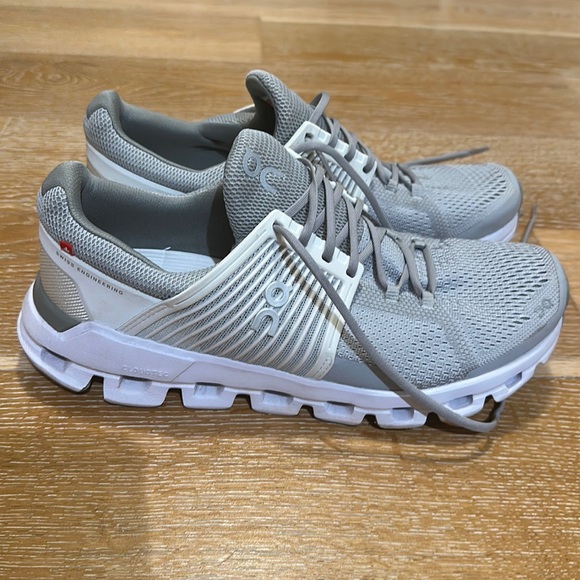 On Running Shoes - On Running Women's Light Gray and White Performance Sneakers
